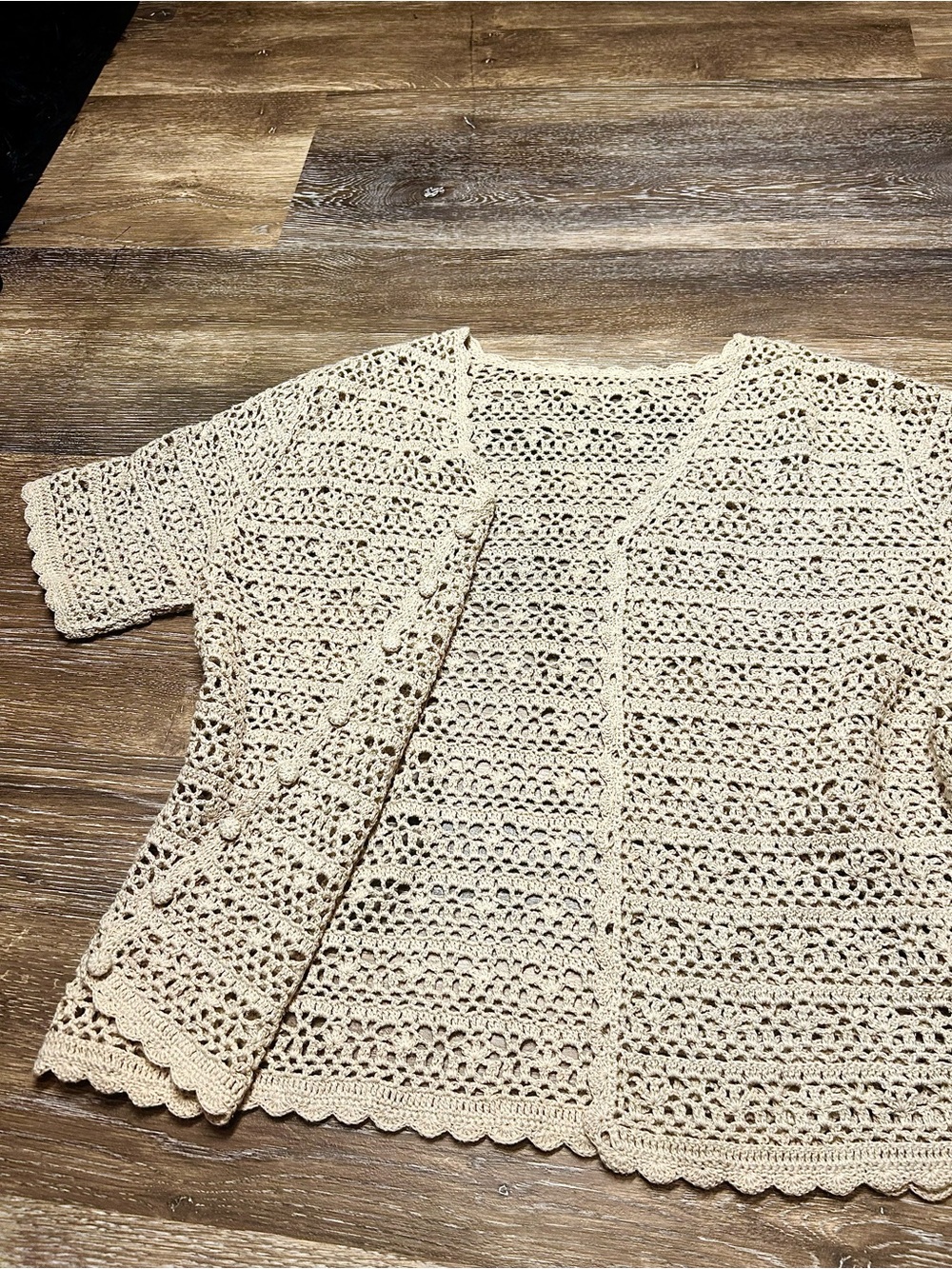 Cream Crochet Cardigan Top Scallop Hem Boho Coastal